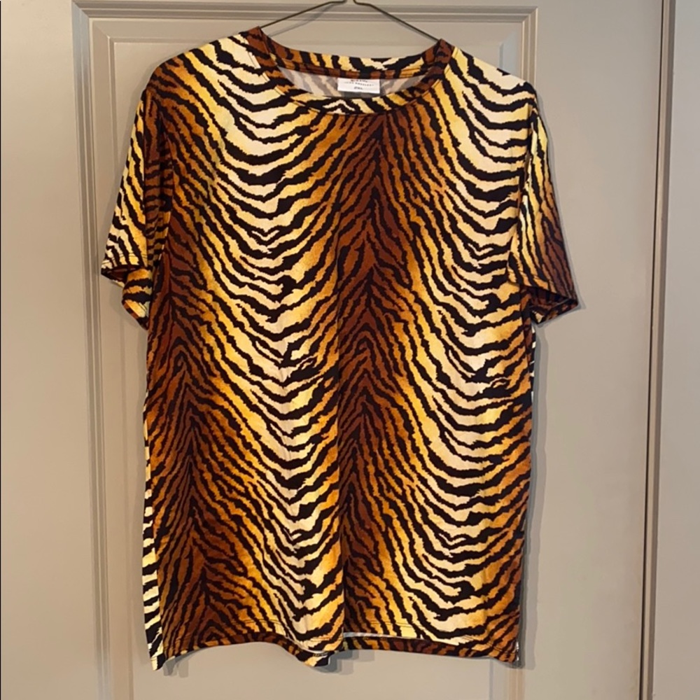 Tiger print shirt